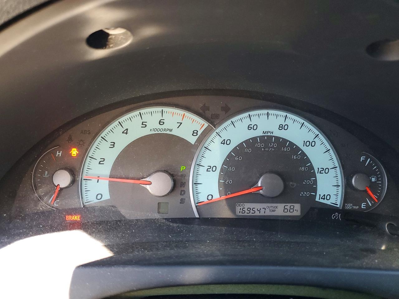 2011 TOYOTA CAMRY SE photo 9