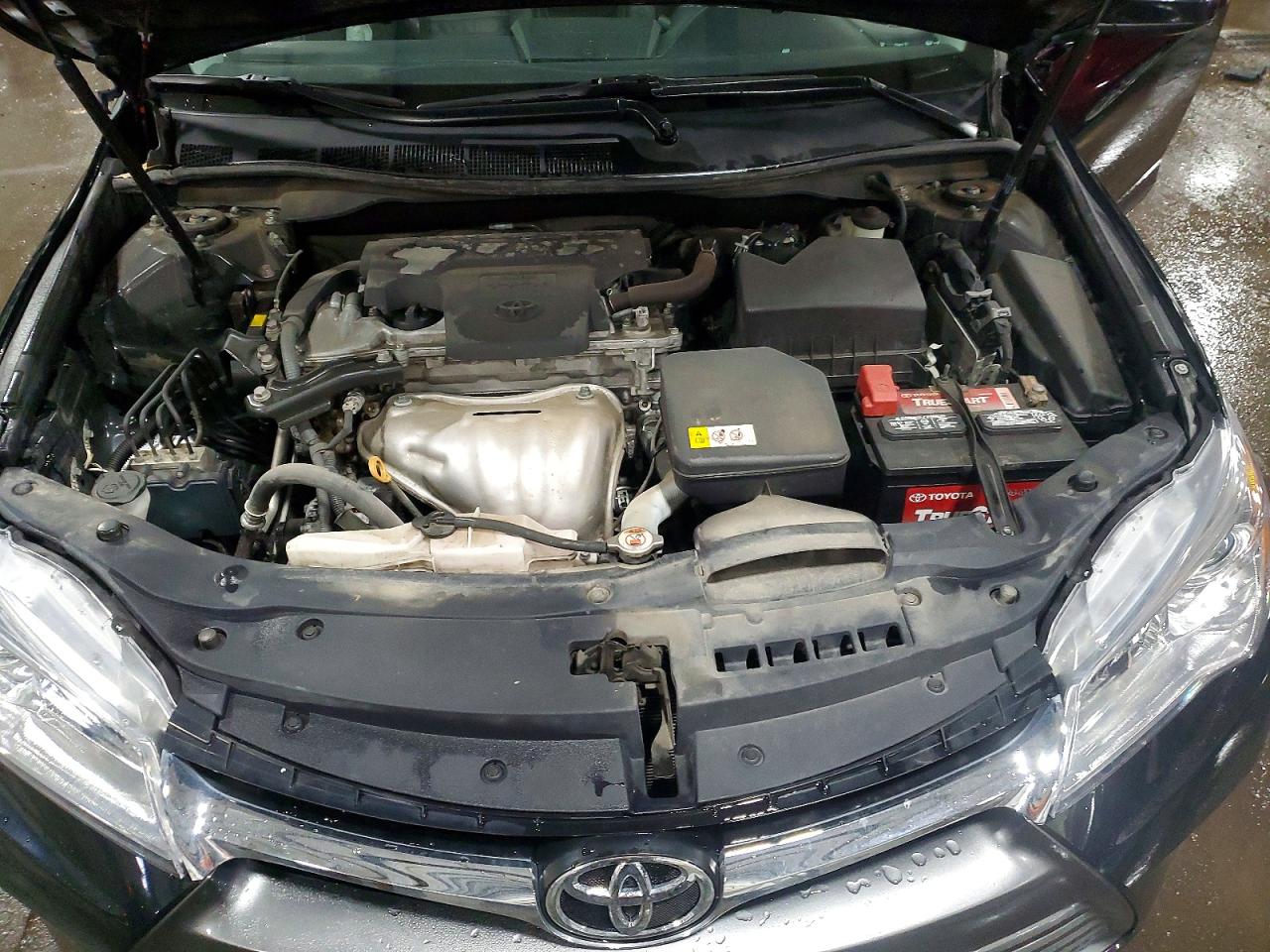 2017 TOYOTA CAMRY XLE photo 11