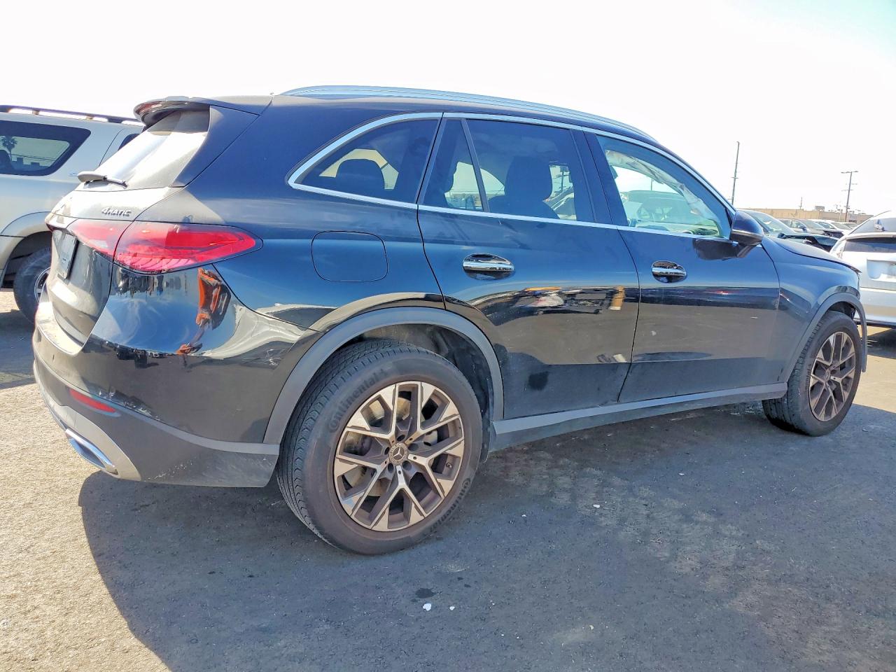 2025 MERCEDES-BENZ GLC 350E photo 7