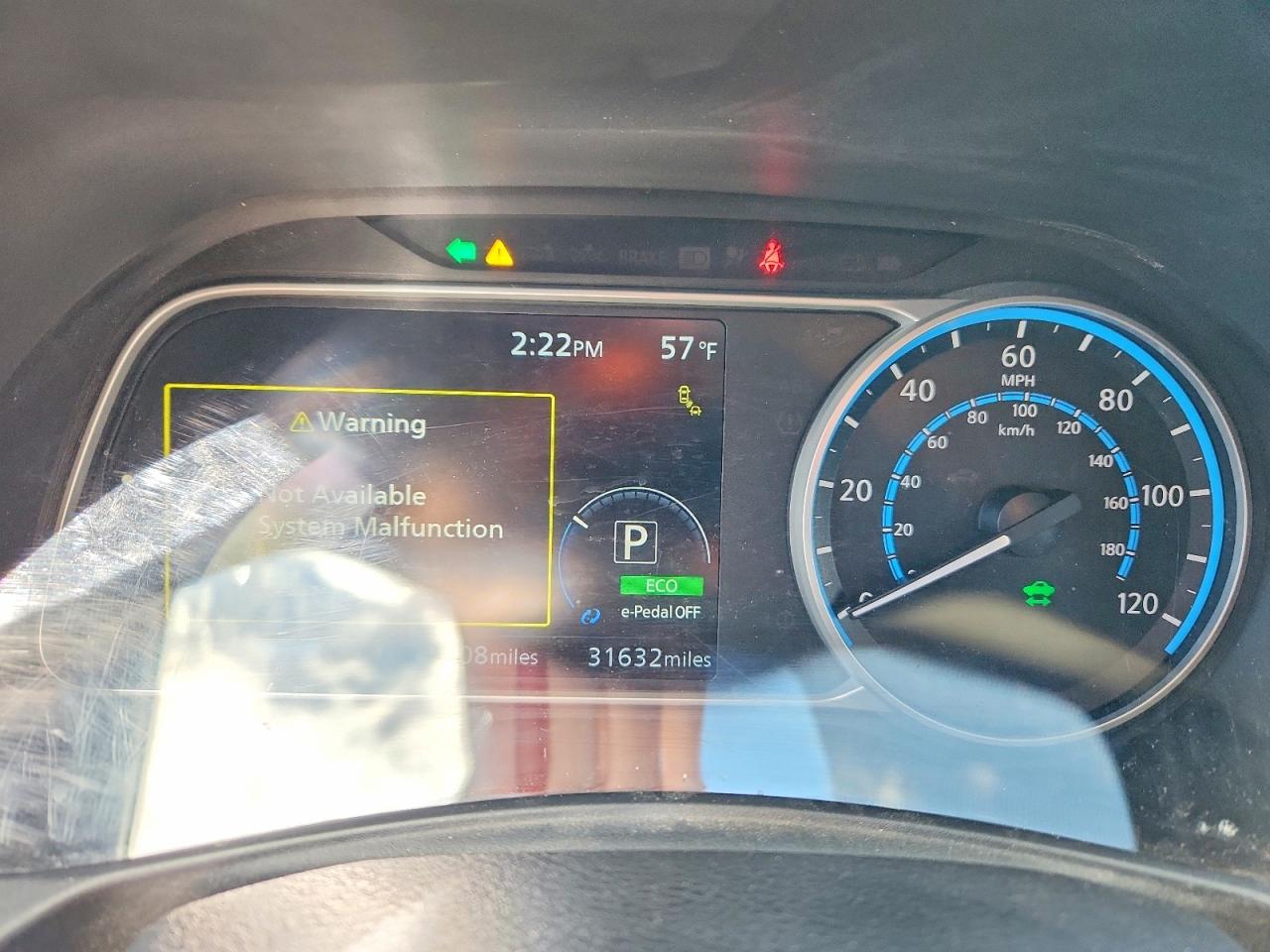 2023 NISSAN LEAF SV PLUS photo 17