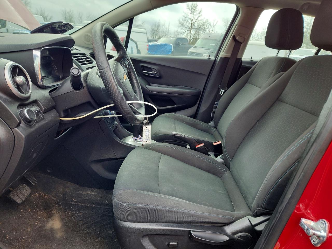 2015 CHEVROLET TRAX LS photo 7
