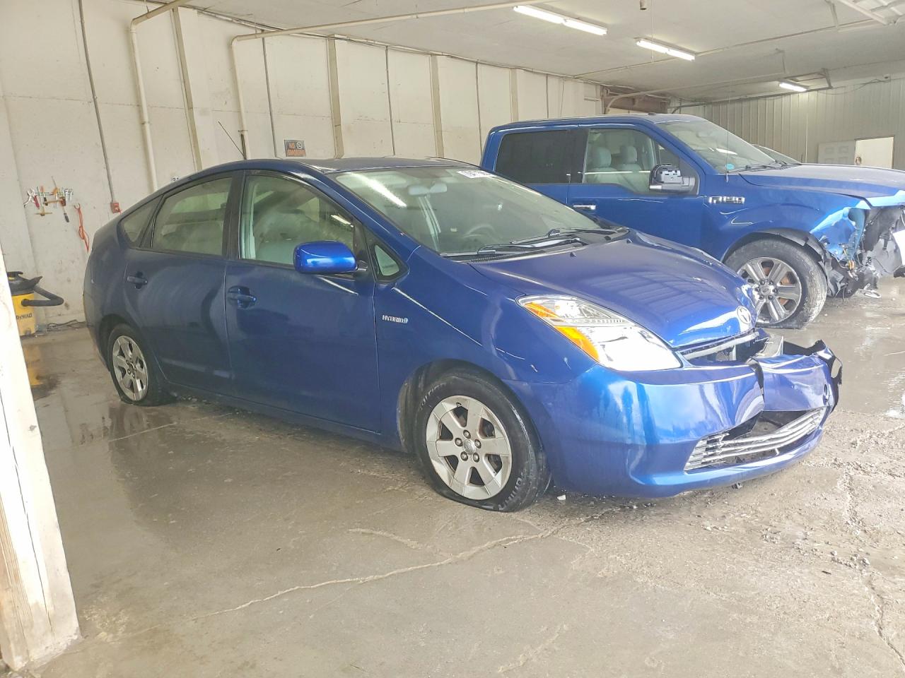 2008 TOYOTA PRIUS BASE photo 7