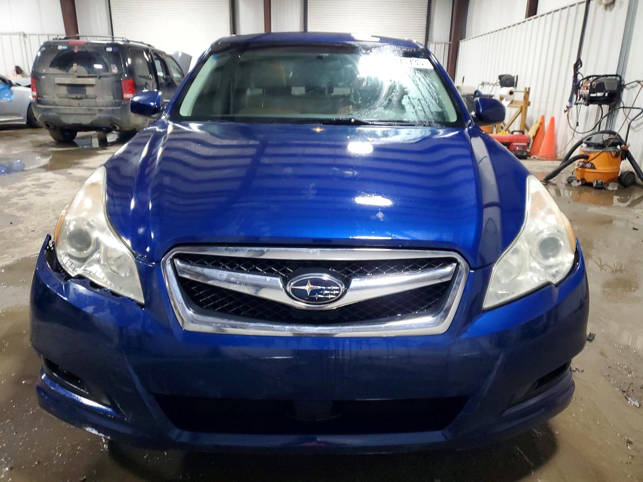 2010 SUBARU LEGACY 2.5I PREMIUM photo 5