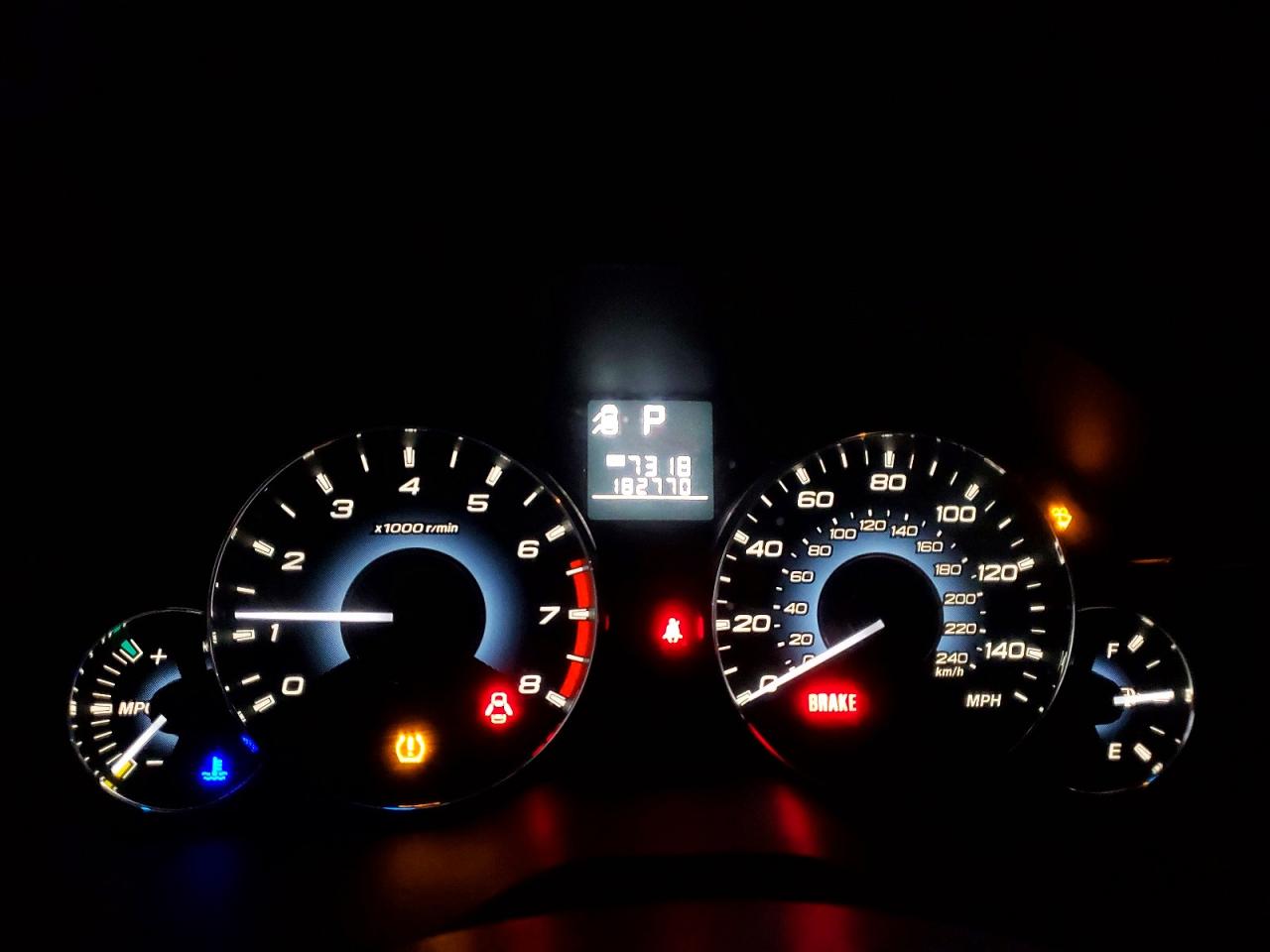 2010 SUBARU LEGACY 2.5I PREMIUM photo 9