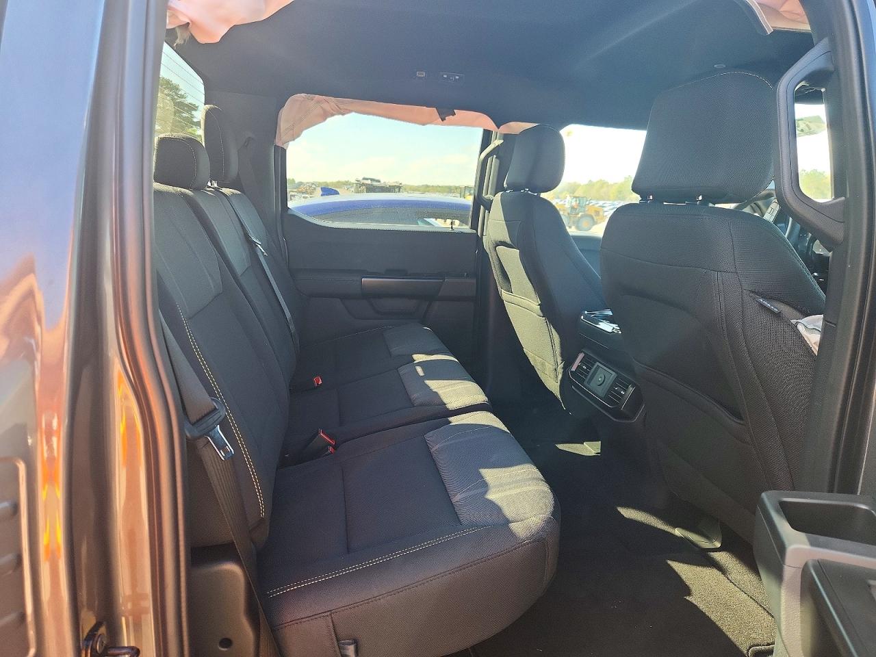 2025 FORD F150 STX photo 37