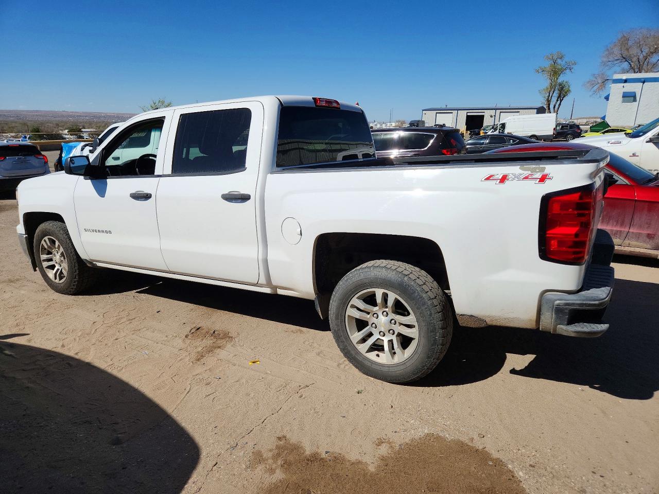 2014 CHEVROLET SILVERADO K1500 LT photo 3