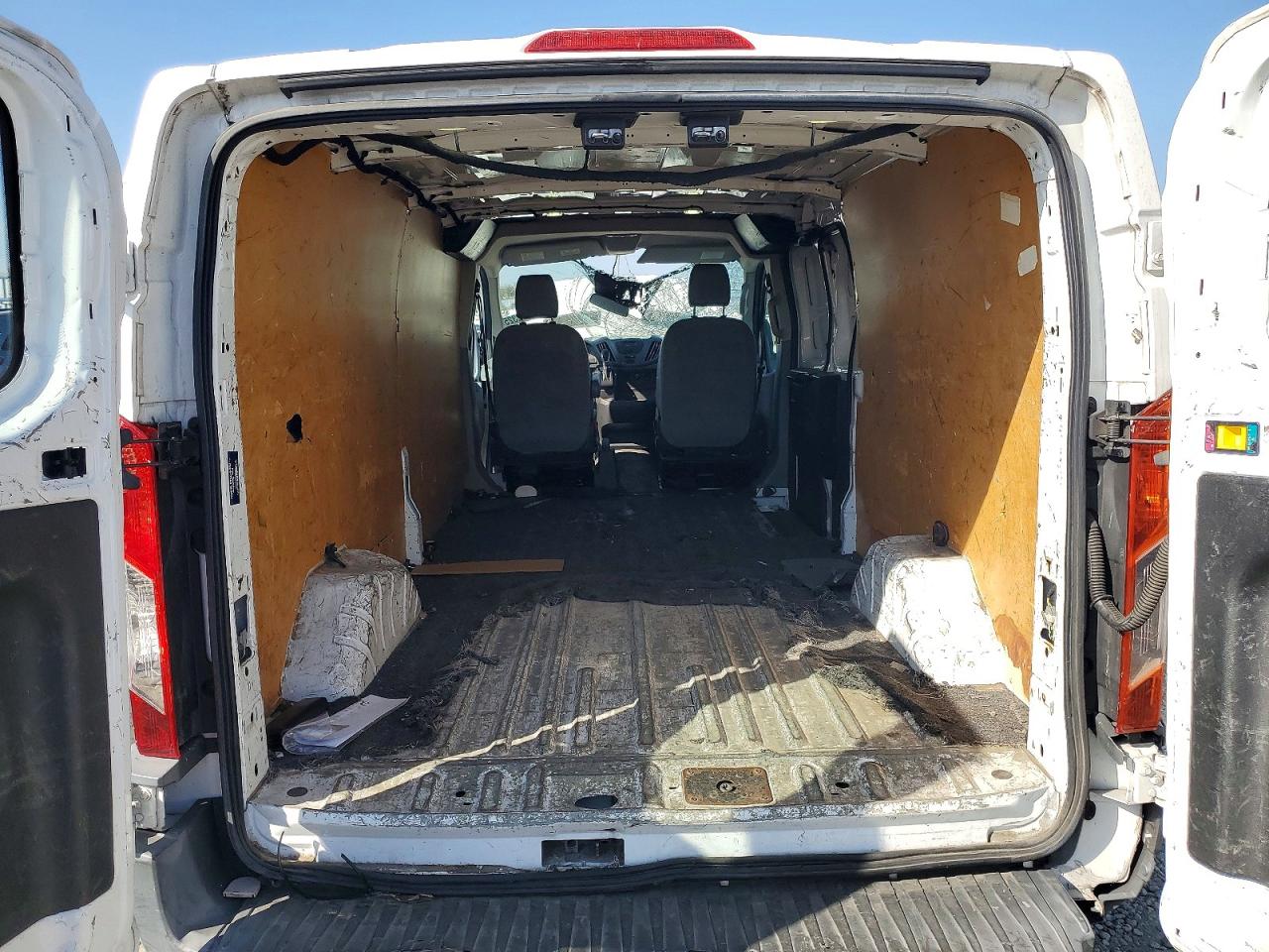 2017 FORD TRANSIT 150 DELIVERY VAN photo 19