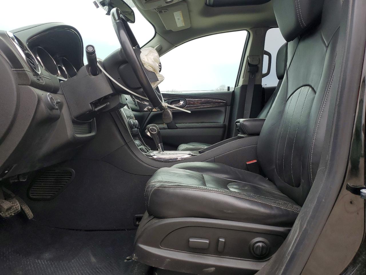2016 BUICK ENCLAVE photo 13