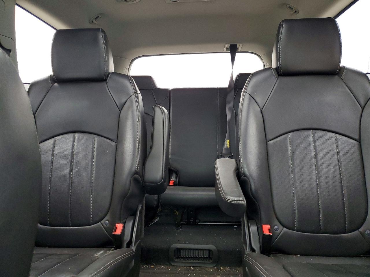 2016 BUICK ENCLAVE photo 19