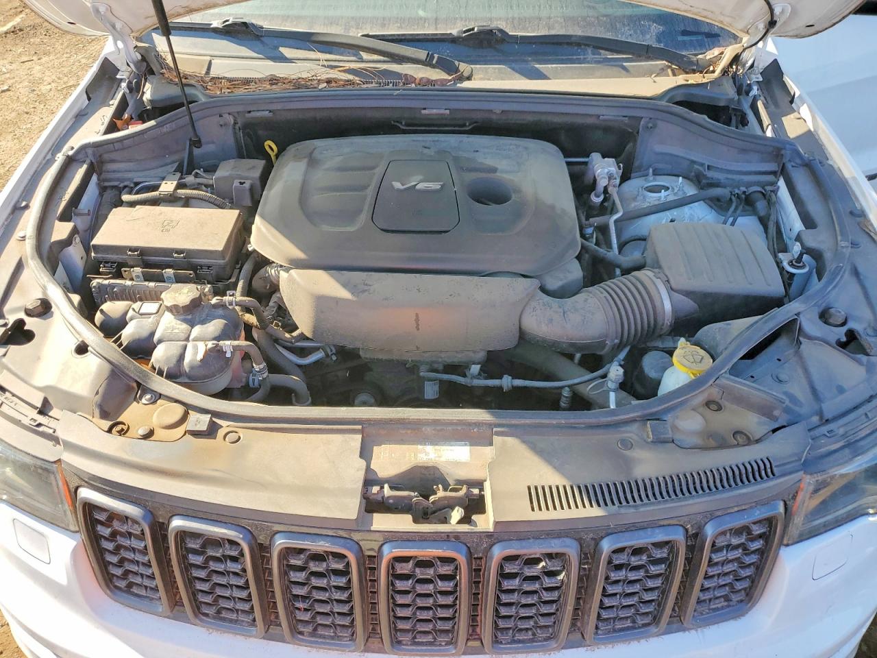 2019 JEEP GRAND CHEROKEE LIMITED photo 11