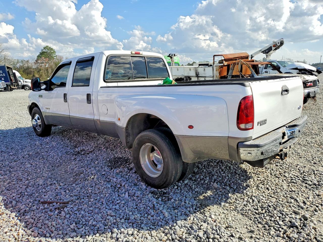 2004 FORD F350 SRW SUPER DUTY photo 3