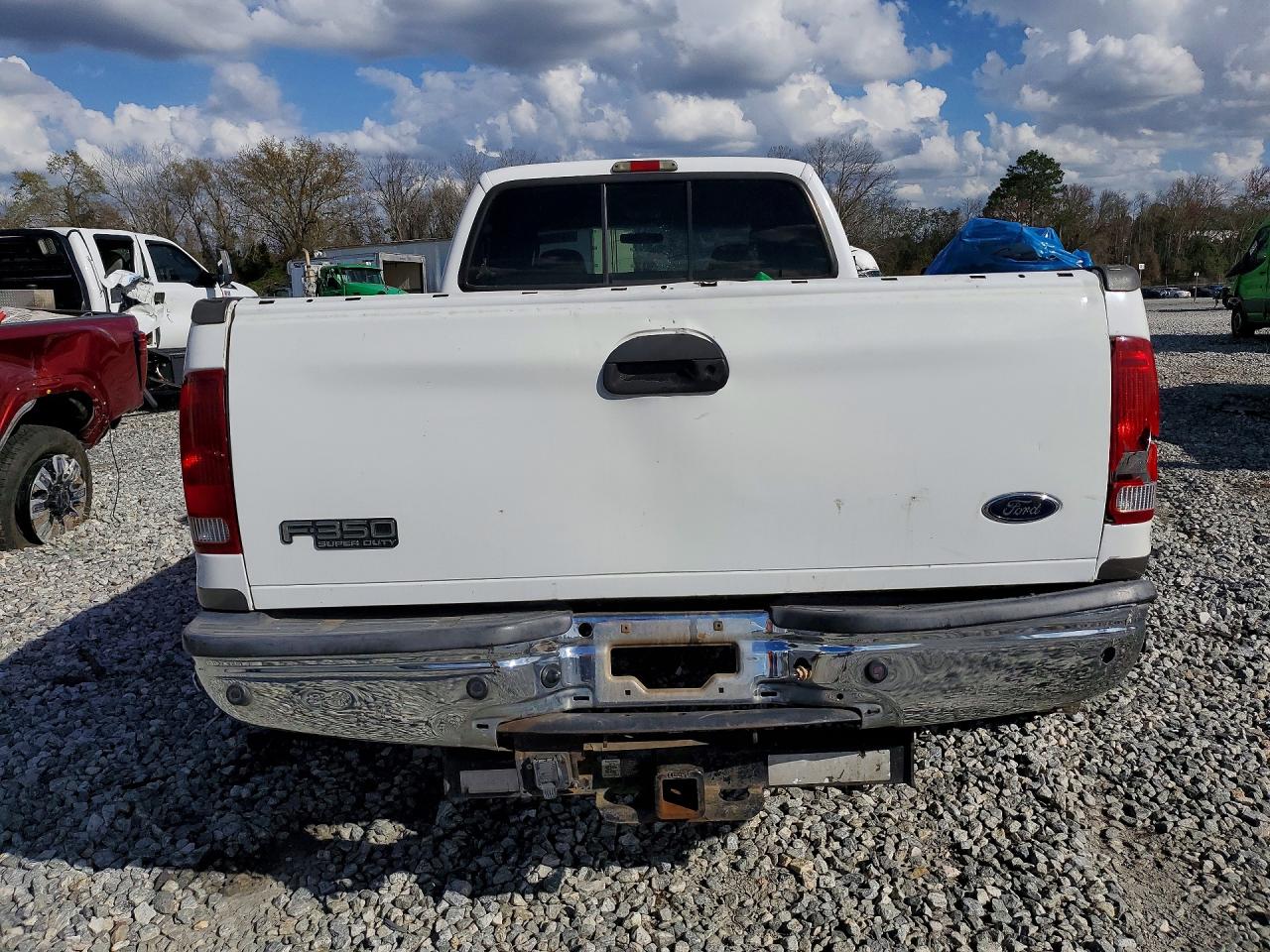 2004 FORD F350 SRW SUPER DUTY photo 11