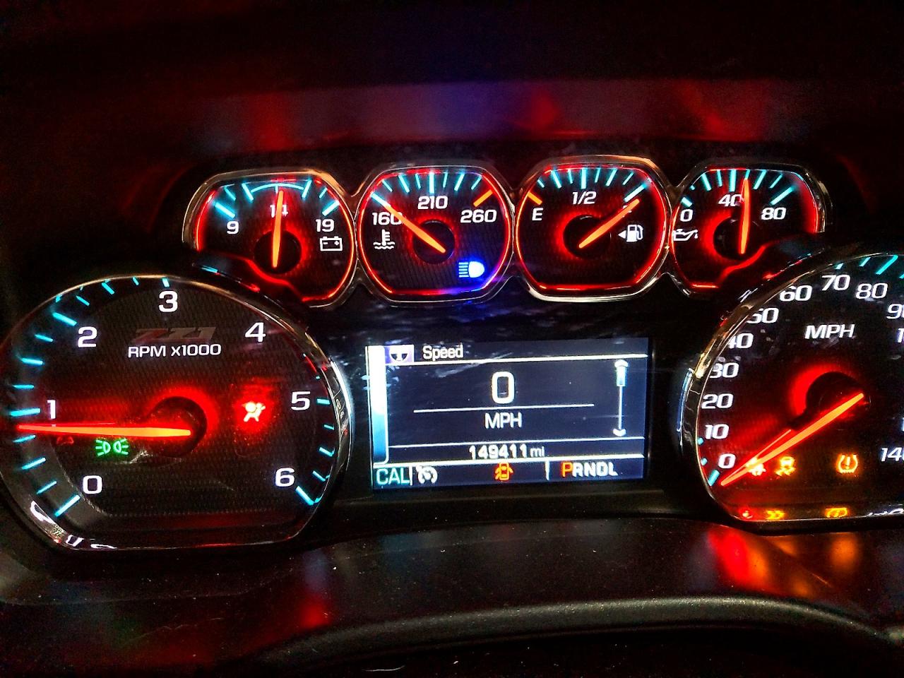 2018 CHEVROLET SILVERADO K1500 LT photo 9