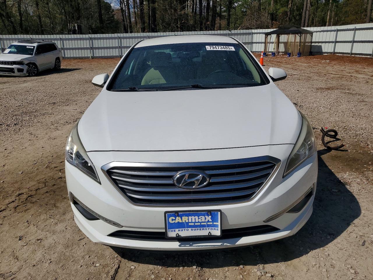 2015 HYUNDAI SONATA SE photo 9