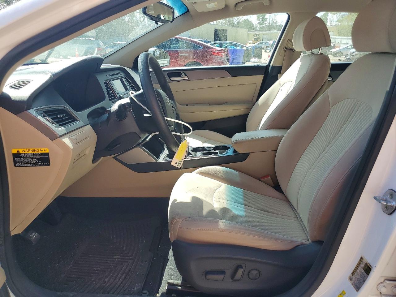 2015 HYUNDAI SONATA SE photo 13