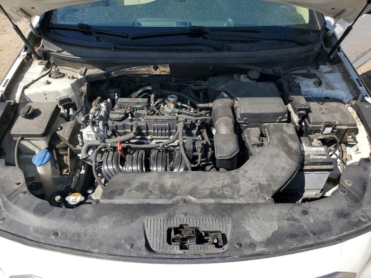 2015 HYUNDAI SONATA SE photo 21