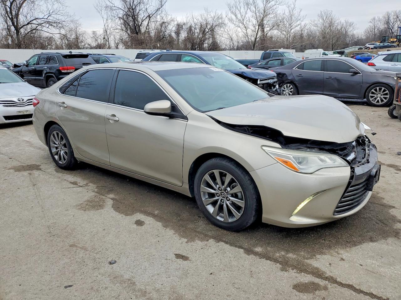 2015 TOYOTA CAMRY XLE V6 photo 7