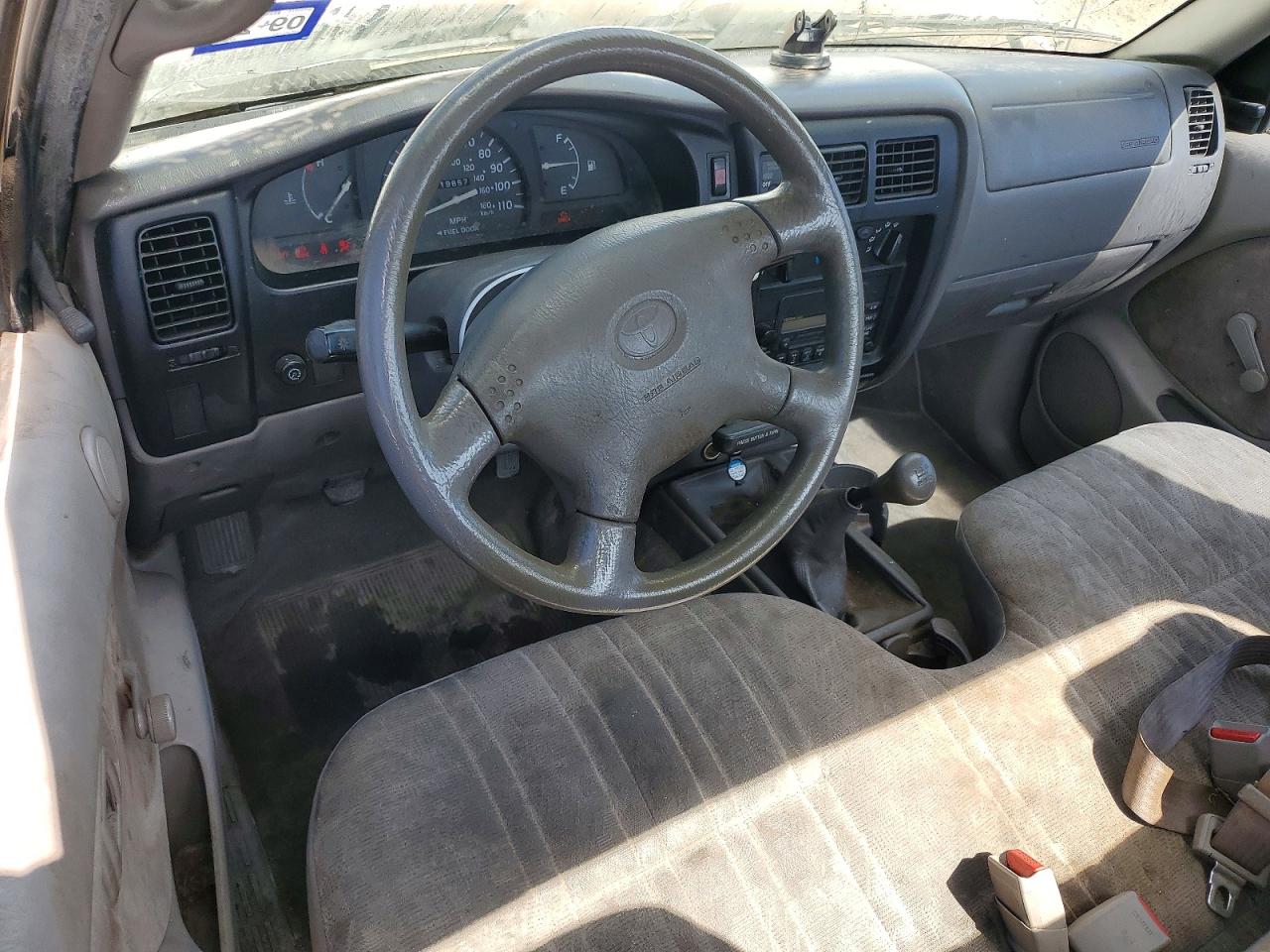 2004 TOYOTA TACOMA BASE photo 15