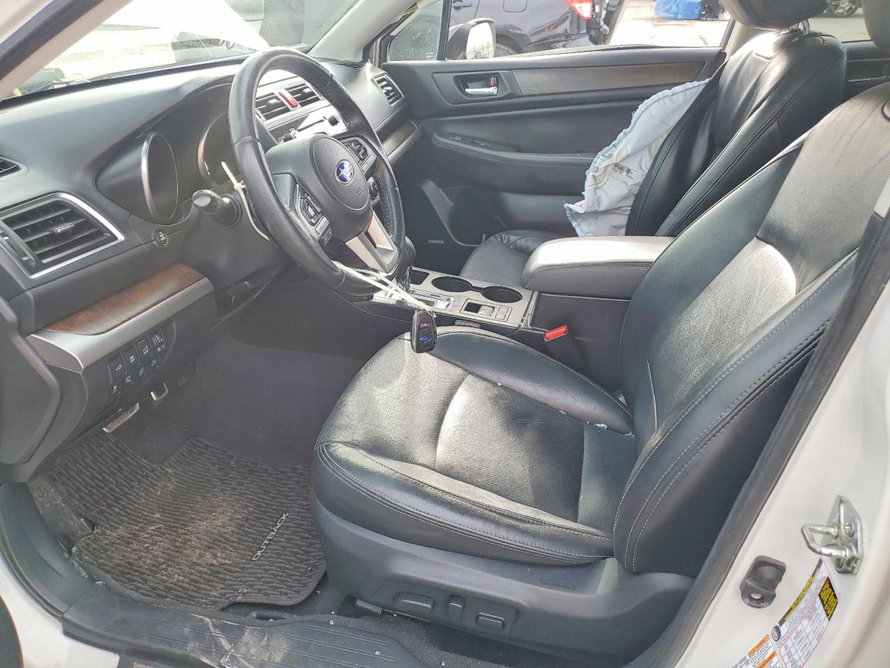 2015 SUBARU OUTBACK 3.6R LIMITED photo 13