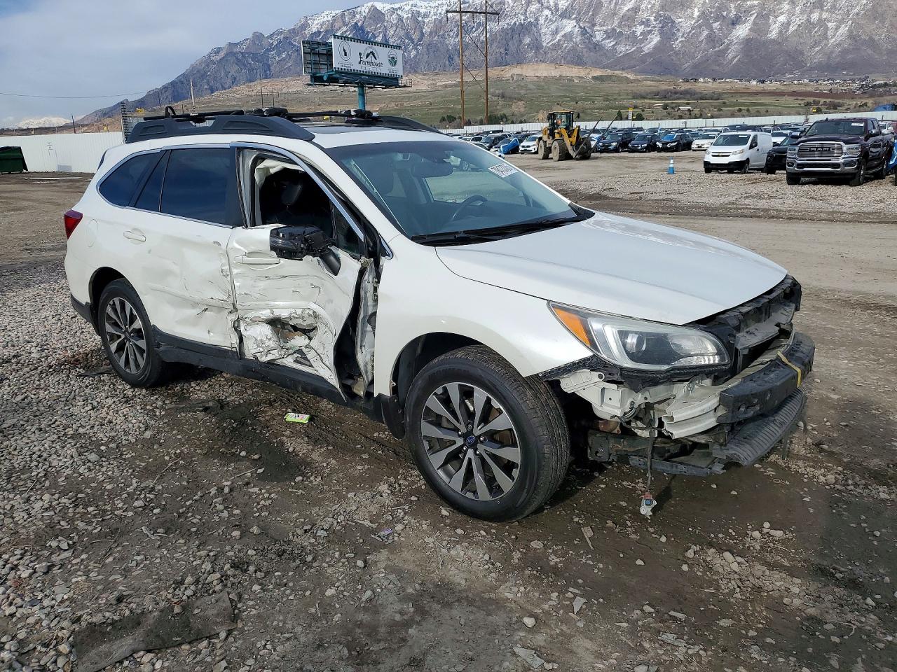 2015 SUBARU OUTBACK 3.6R LIMITED photo 7