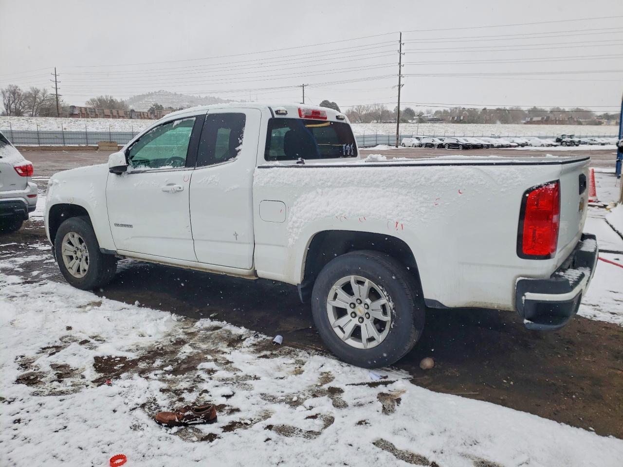 2020 CHEVROLET COLORADO LT photo 2