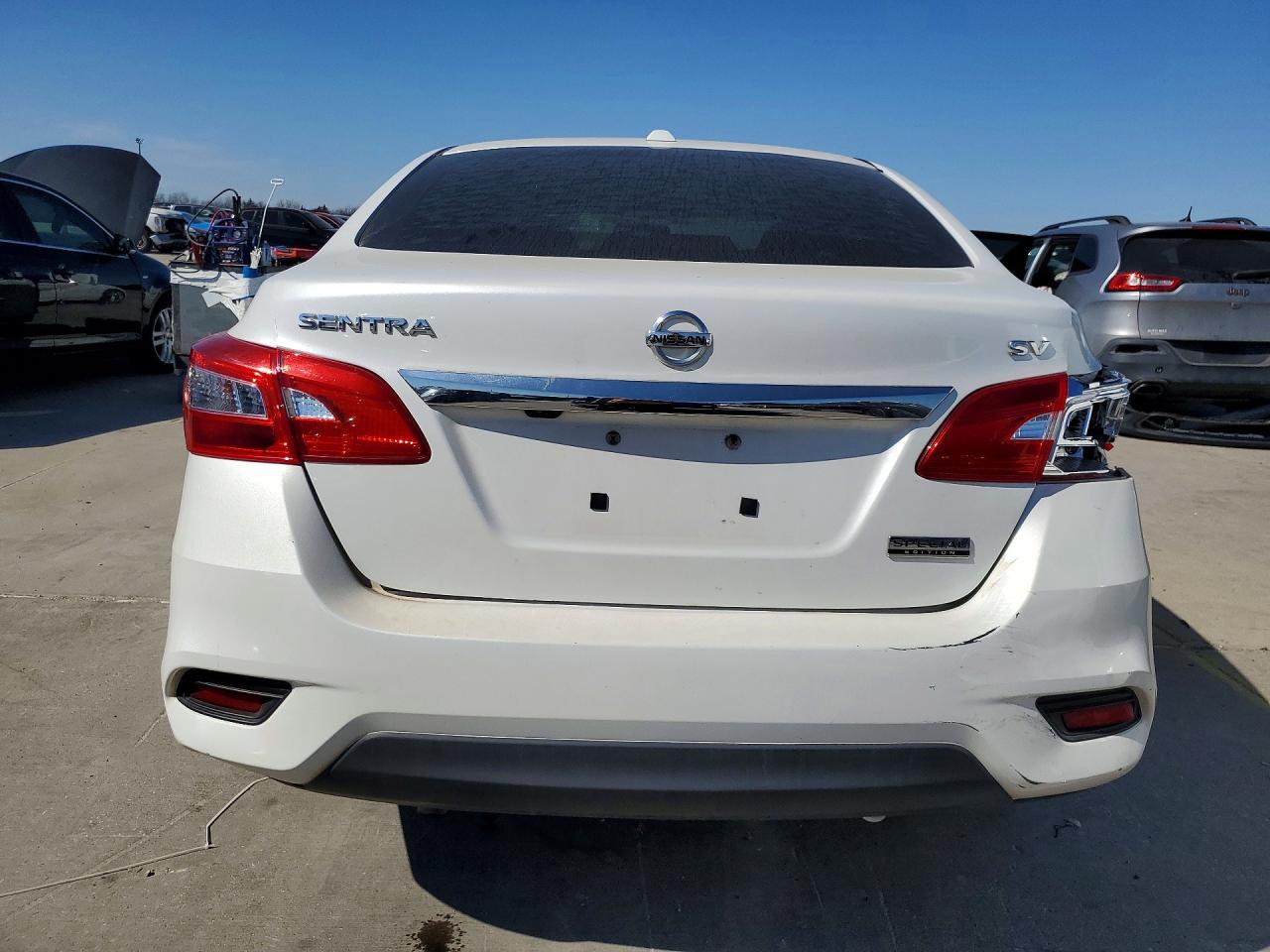 2019 NISSAN SENTRA SV photo 16