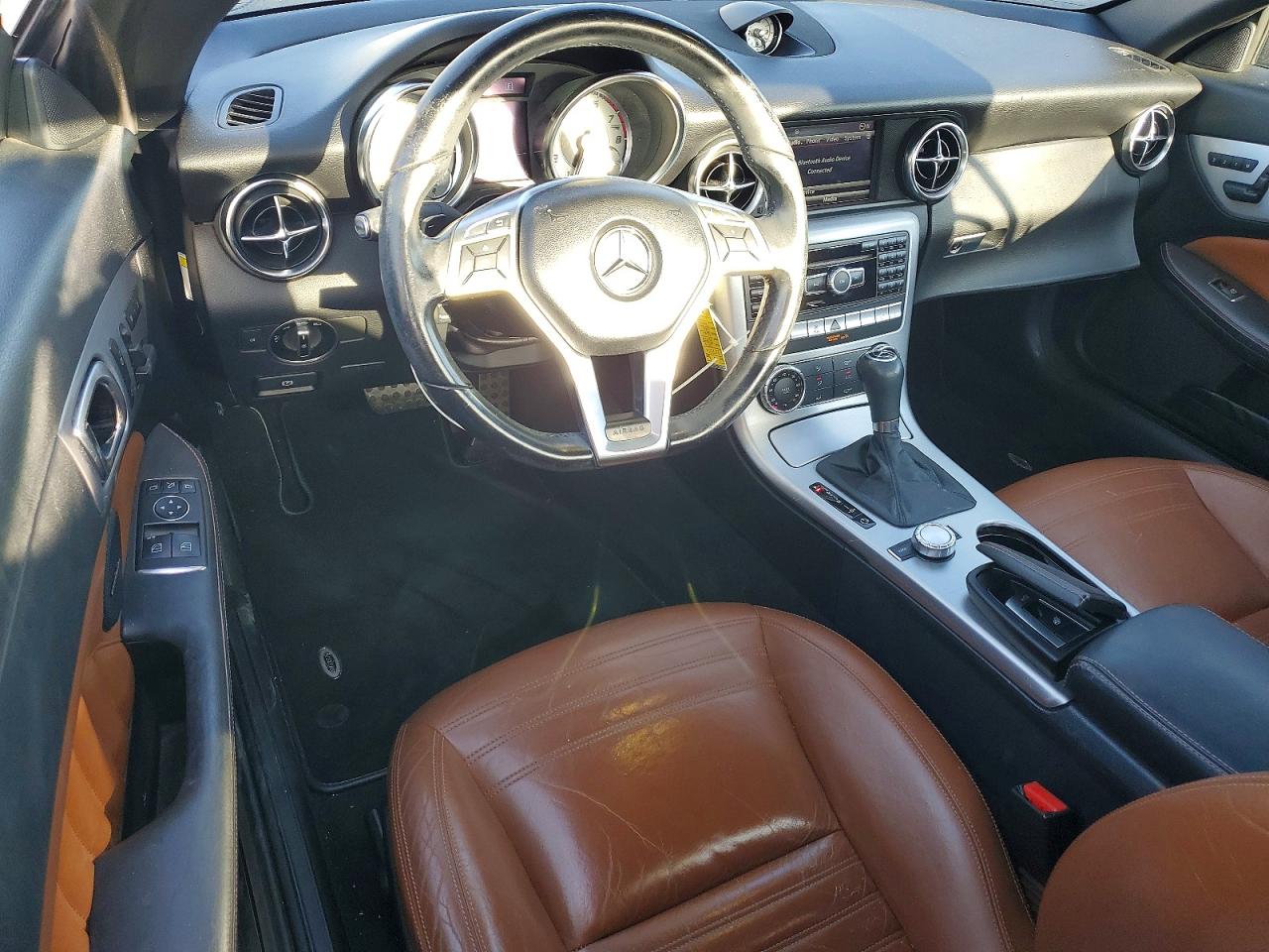 2013 MERCEDES-BENZ SLK 250 photo 8