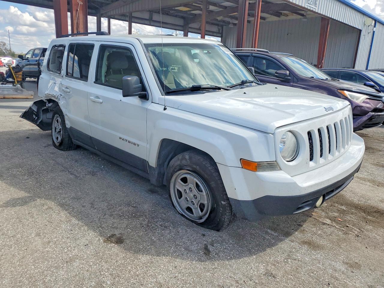 2015 JEEP PATRIOT SPORT photo 4