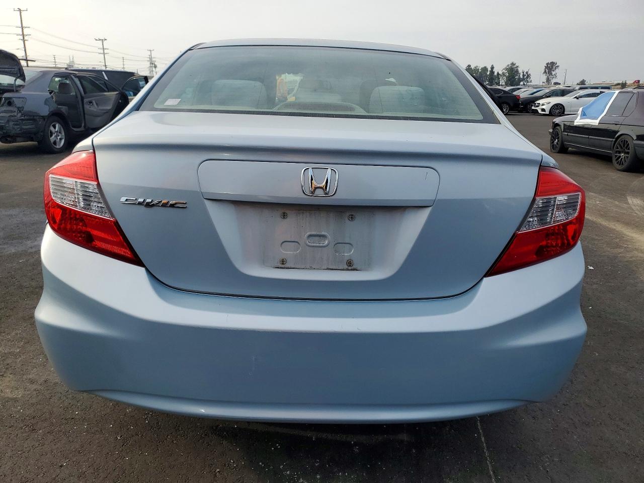 2012 HONDA CIVIC LX photo 16