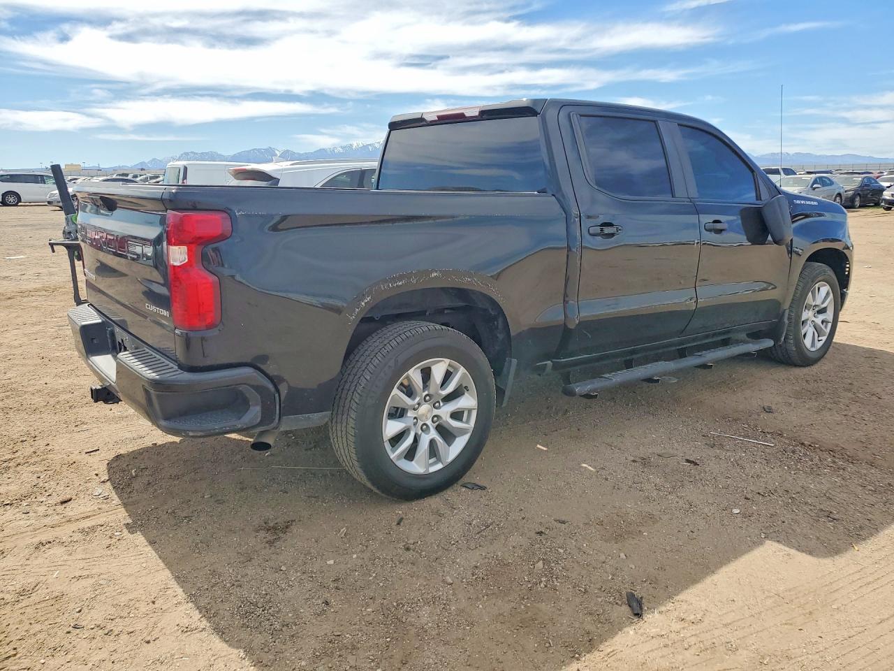 2023 CHEVROLET SILVERADO C1500 CUSTOM photo 7