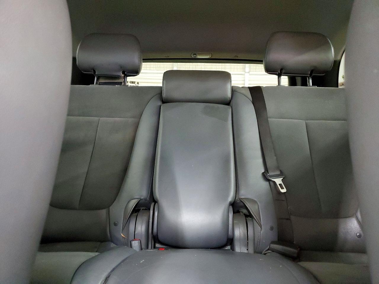 2010 HYUNDAI SANTA FE SE photo 10