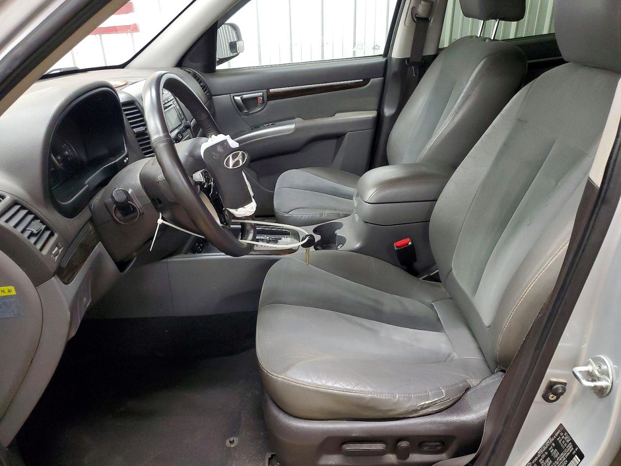 2010 HYUNDAI SANTA FE SE photo 7