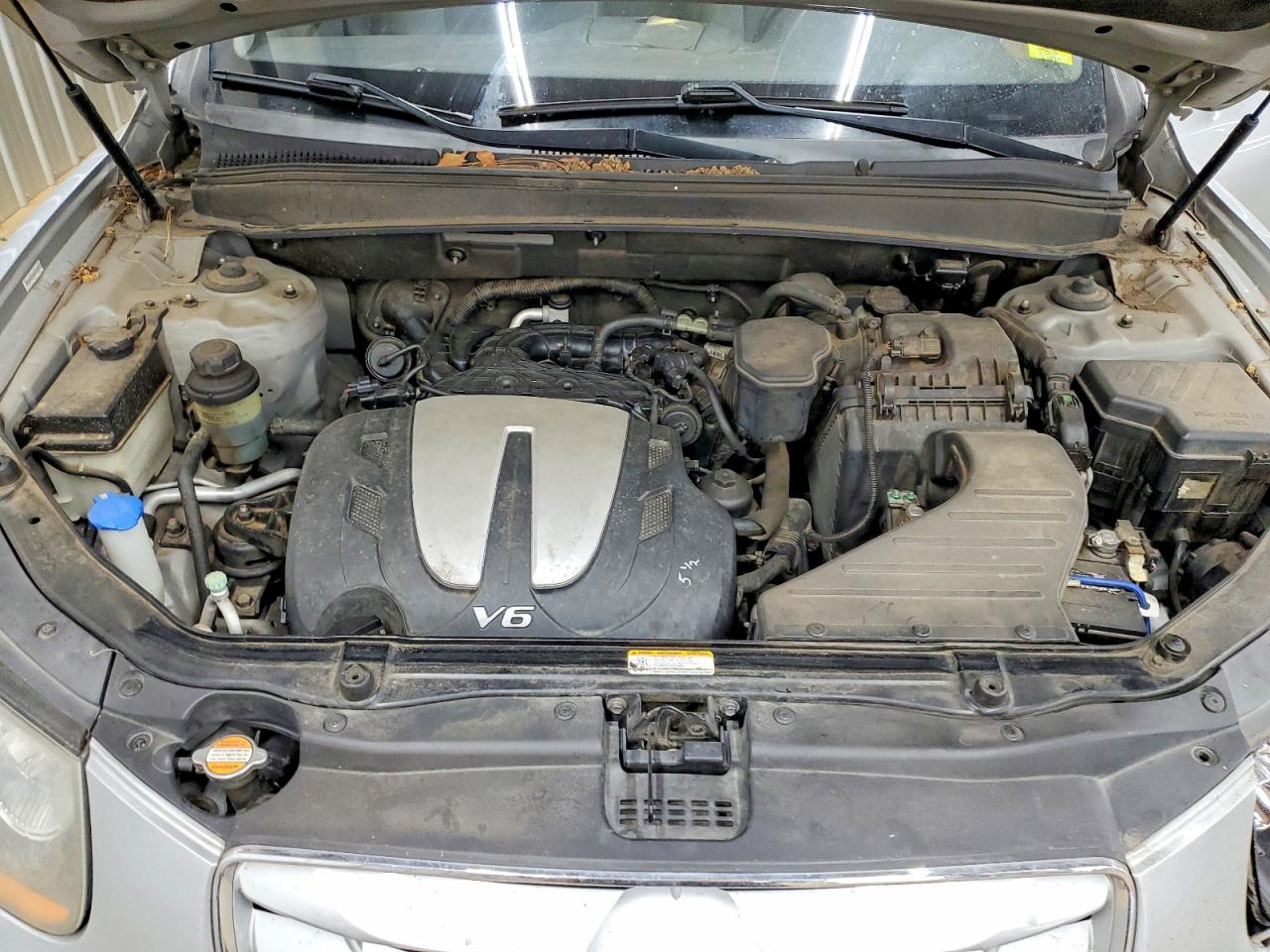 2010 HYUNDAI SANTA FE SE photo 12