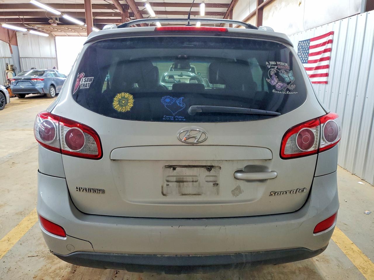 2010 HYUNDAI SANTA FE SE photo 6