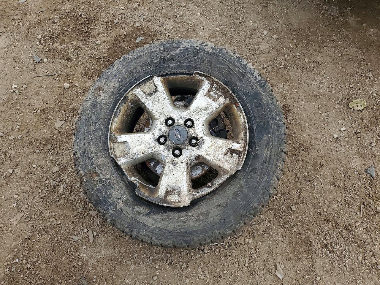 2004 FORD EXPLORER XLT photo 23
