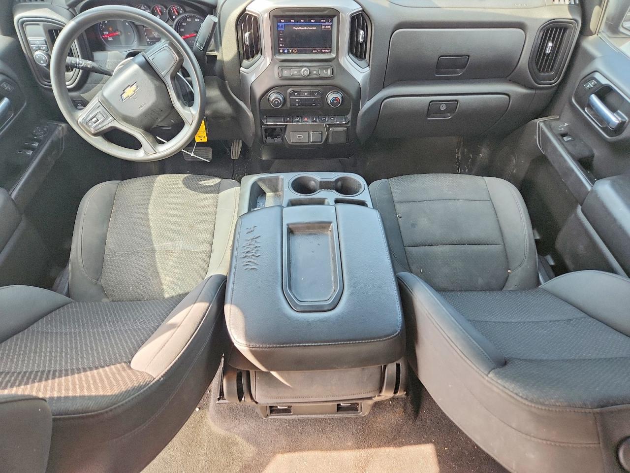 2020 CHEVROLET SILVERADO C1500 CUSTOM photo 15
