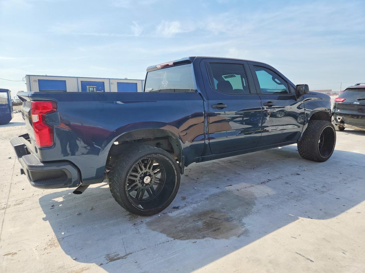 2020 CHEVROLET SILVERADO C1500 CUSTOM photo 5