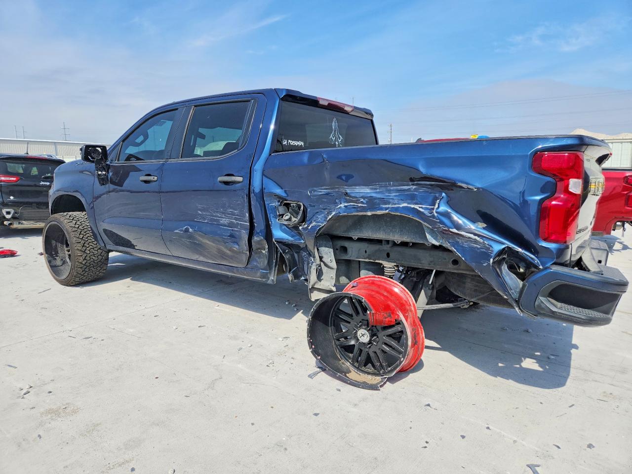 2020 CHEVROLET SILVERADO C1500 CUSTOM photo 3