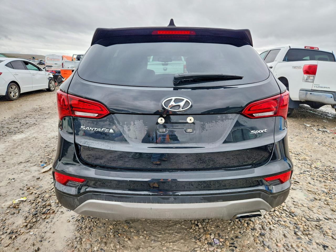 2017 HYUNDAI SANTA FE SPORT 2.4L photo 6