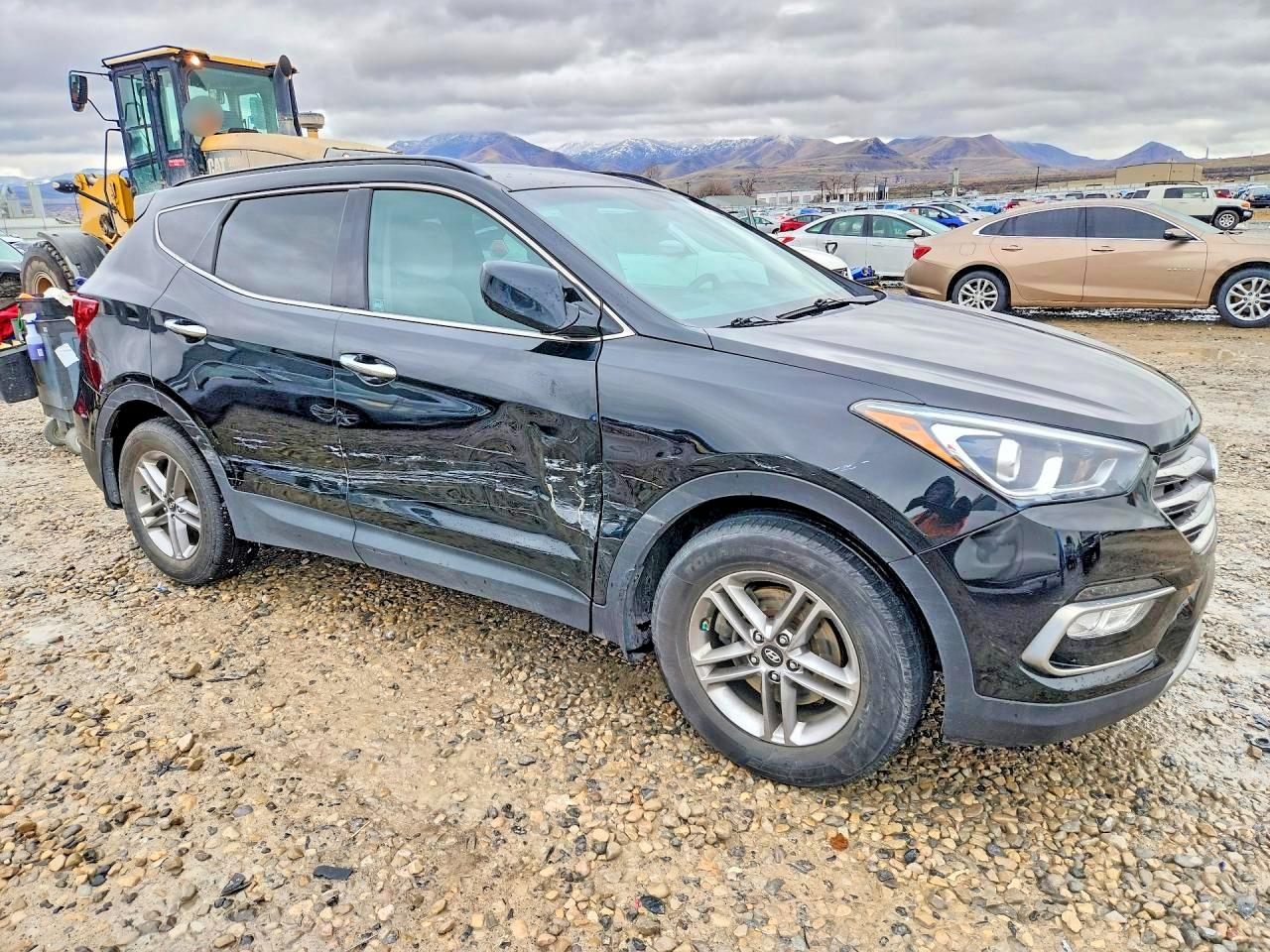 2017 HYUNDAI SANTA FE SPORT 2.4L photo 4