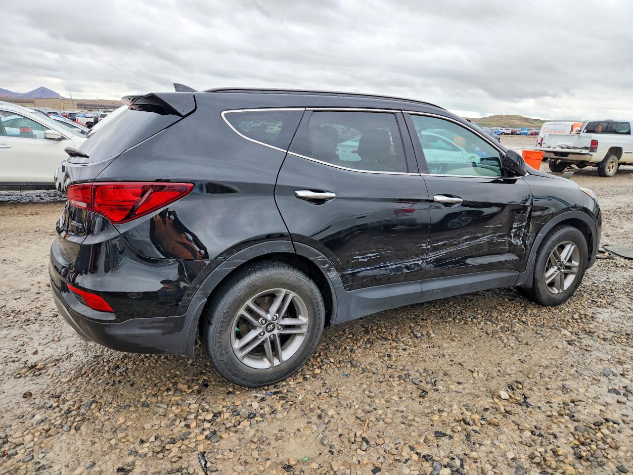 2017 HYUNDAI SANTA FE SPORT 2.4L photo 3