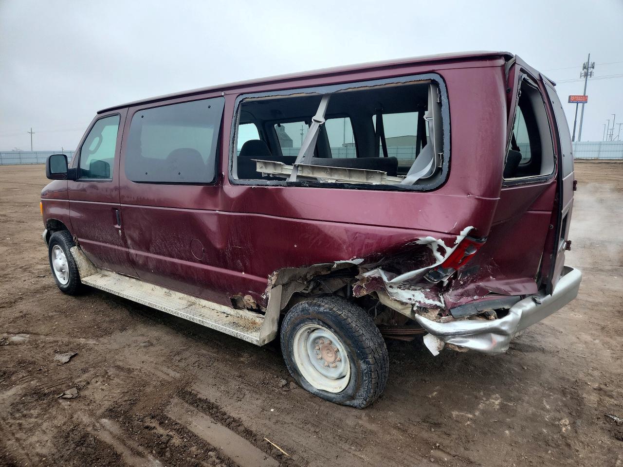 2006 FORD ECONOLINE E350 SUPER DUTY WAGON photo 2