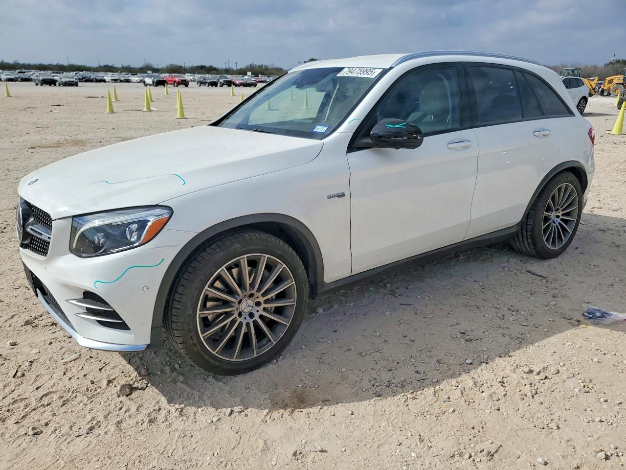 2018 MERCEDES-BENZ GLC