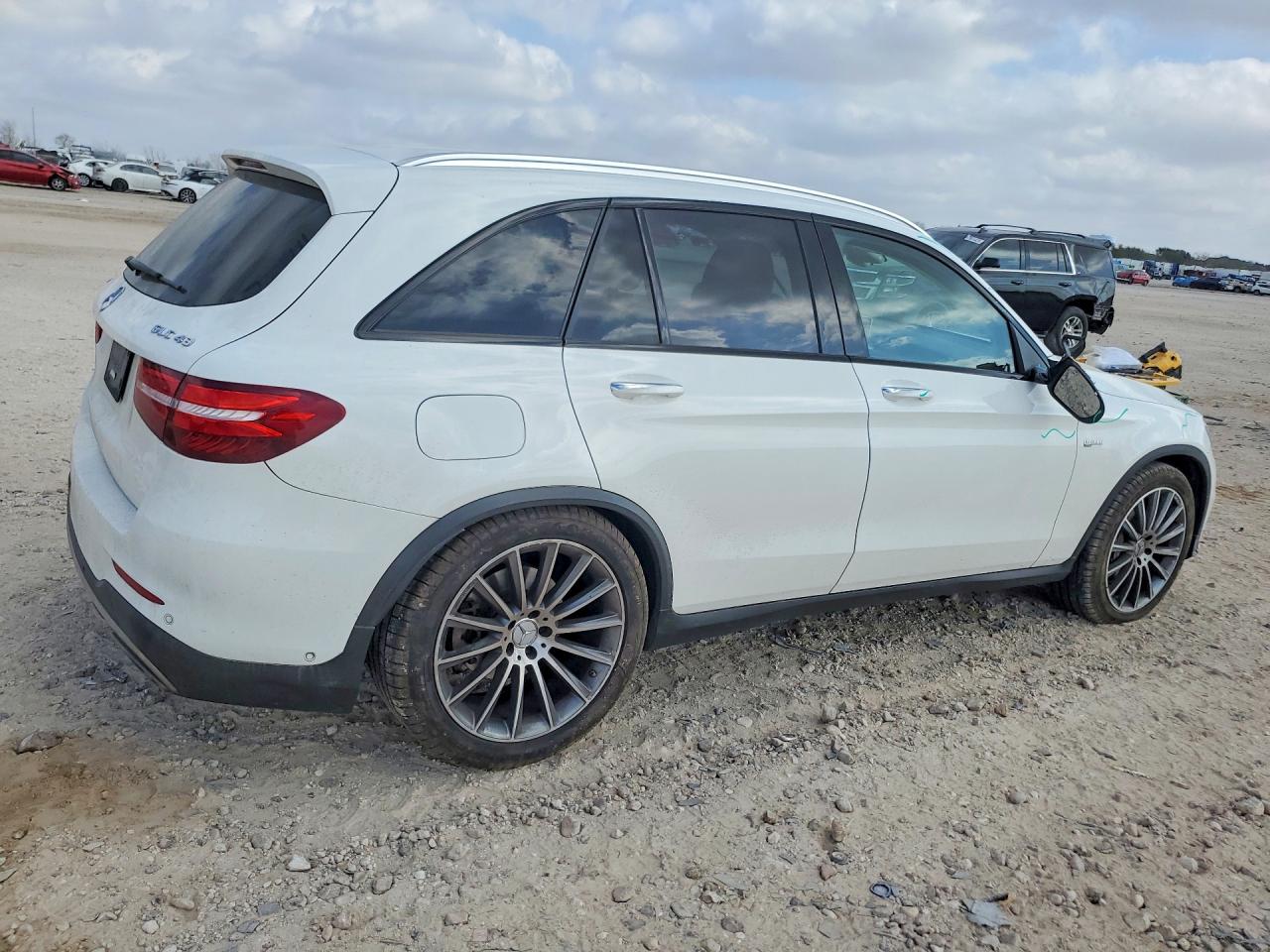 2018 MERCEDES-BENZ GLC 43 4MATIC AMG photo 5