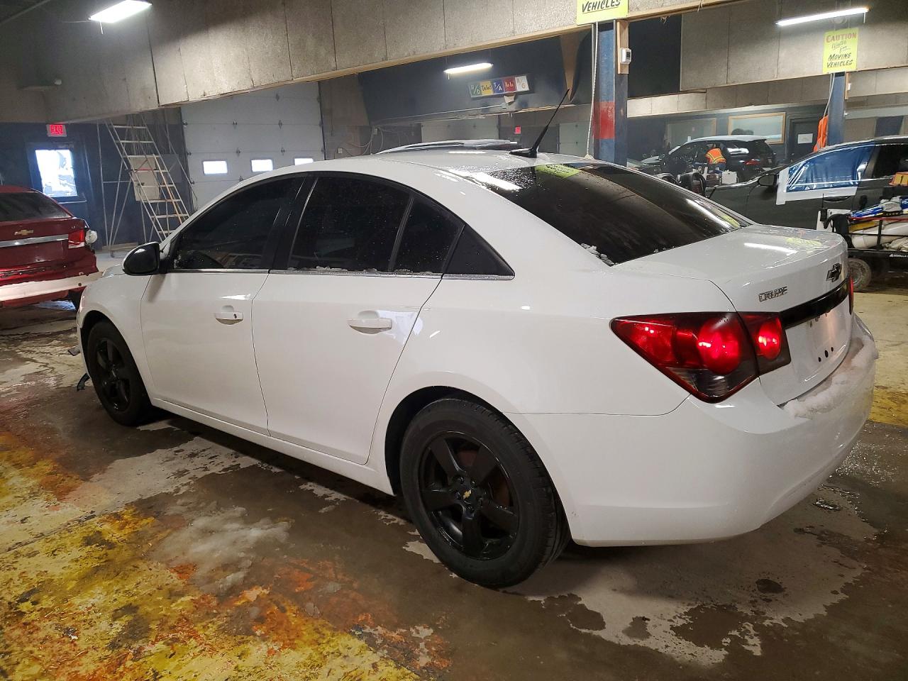 2014 CHEVROLET CRUZE LT photo 2