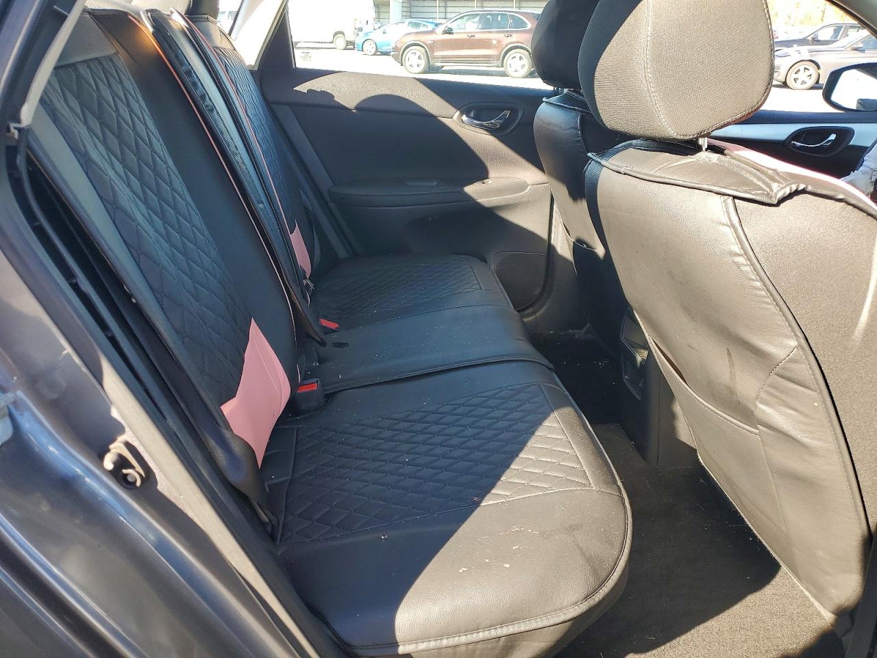 2018 NISSAN SENTRA S photo 10