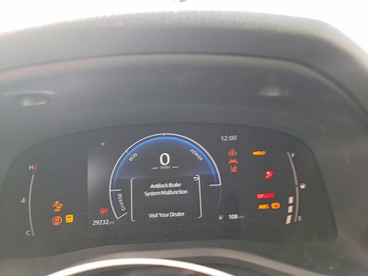 2025 TOYOTA CAMRY LE photo 17
