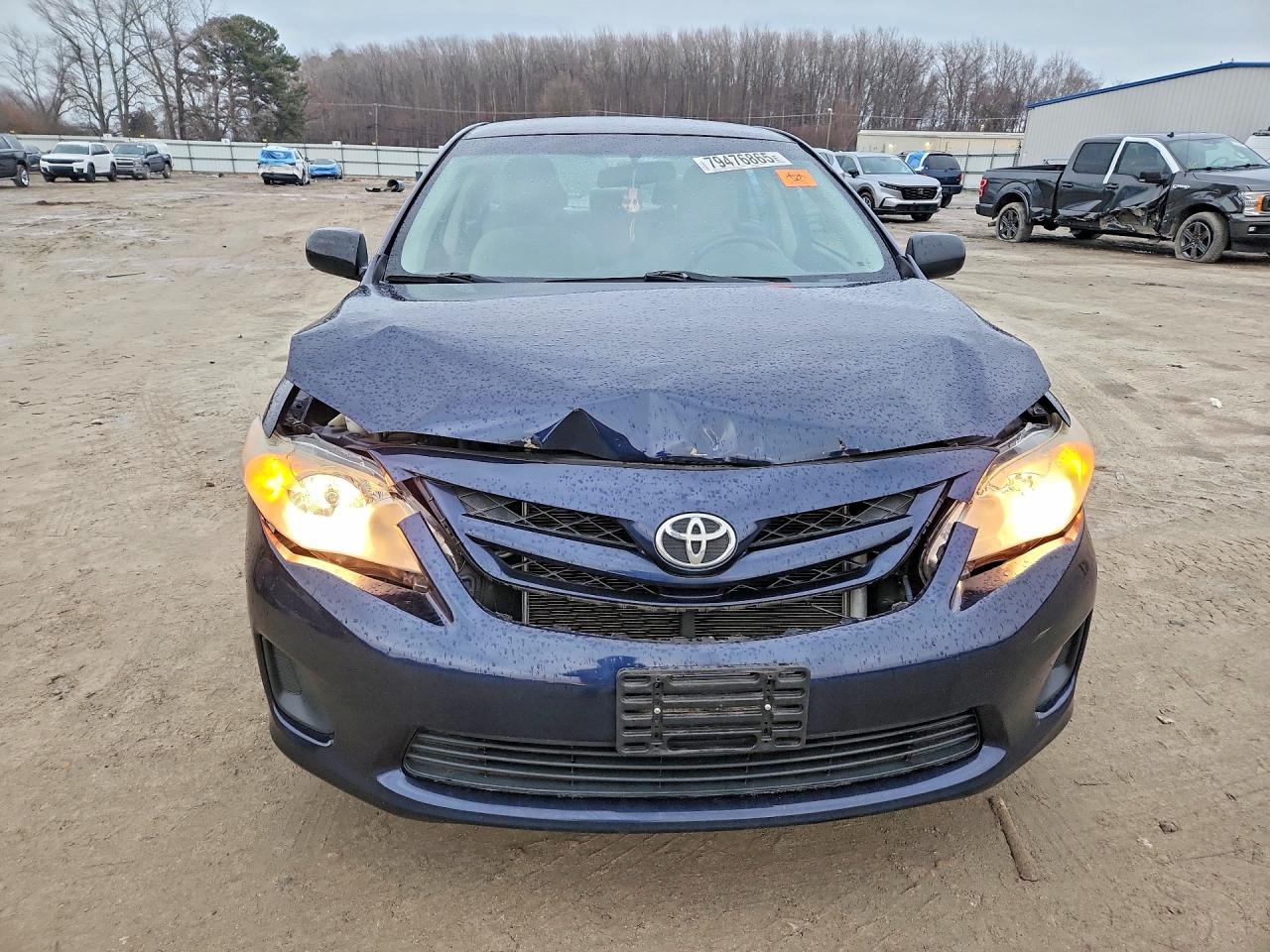 2012 TOYOTA COROLLA LE photo 9