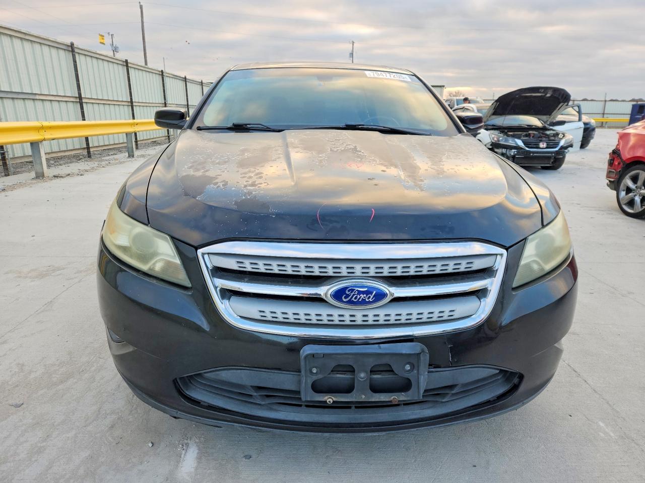 2012 FORD TAURUS SEL photo 9
