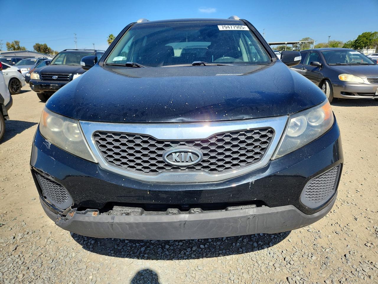 2013 KIA SORENTO LX photo 13